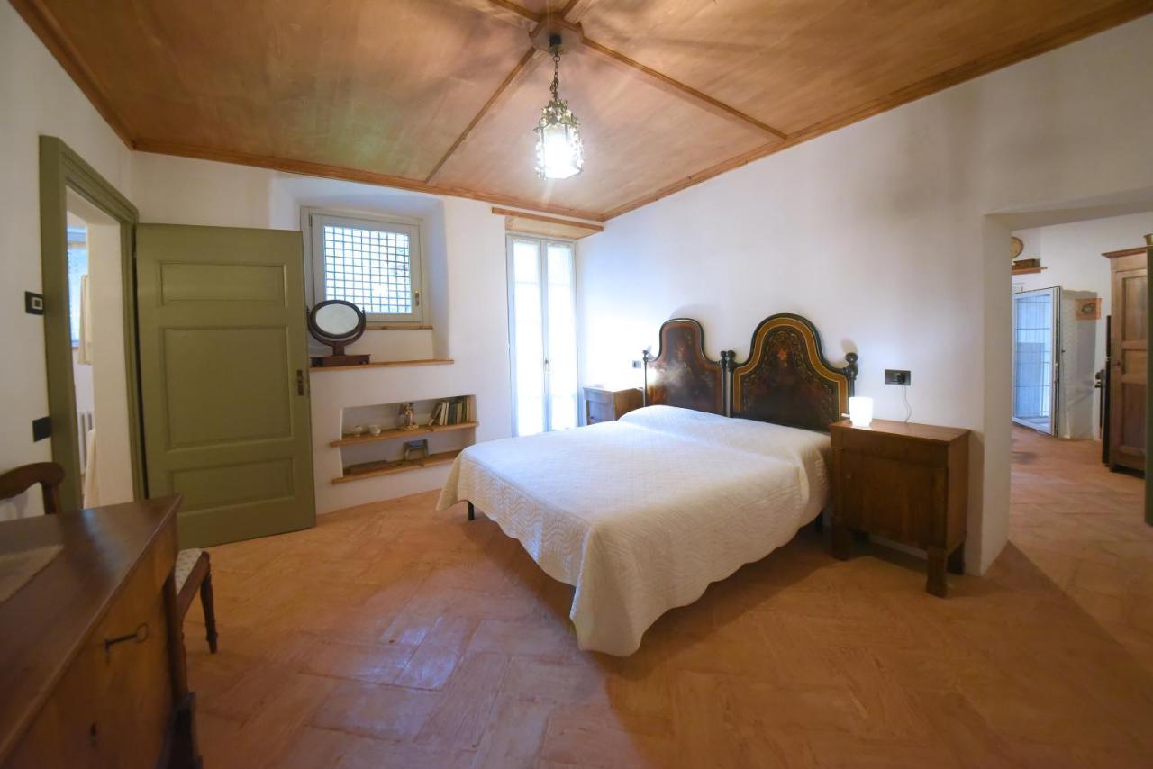 Willa Piano Nobile Al Roseto Del Drago San Bernardo  Zewnętrze zdjęcie